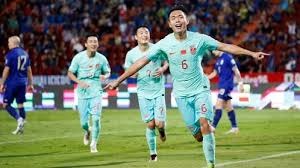 世界杯赛场上政治与足球的冲突引发争议